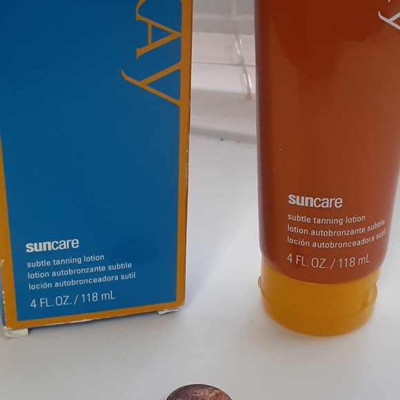 Mary Kay suncare tanning lotion - Picture 2 of 2